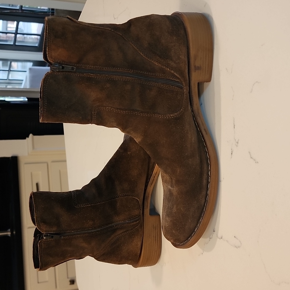 Banana Republic men's brown leather boots size 10 M